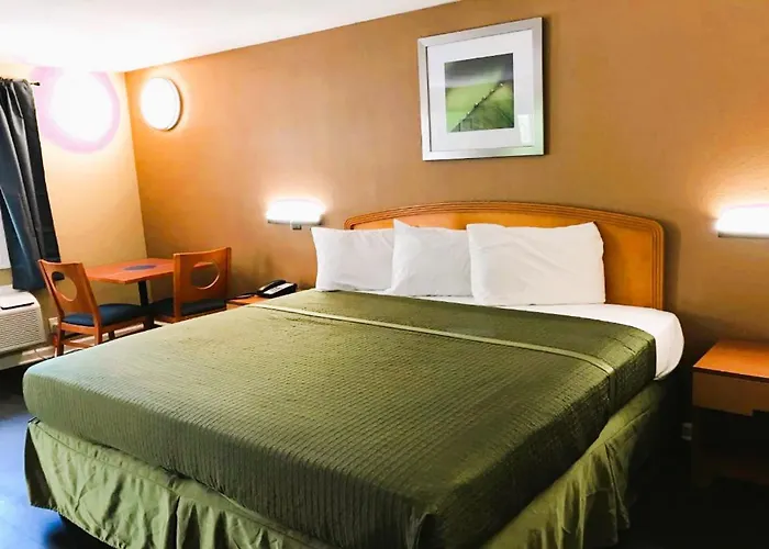 Oyo Downtown Hotel 2*